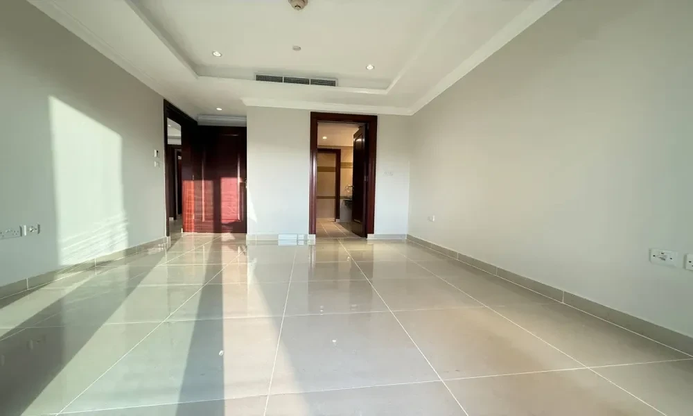2 BR TOWNHOUSE W/ LARGE BALCONY | MARINA VIEW small 3