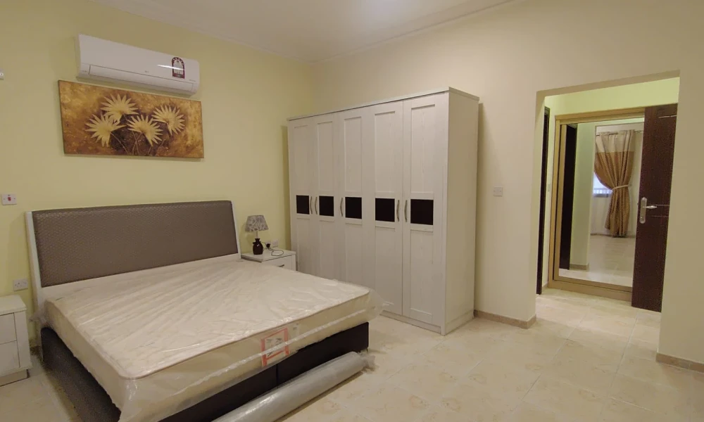 FULLY FURNISHED VILLA WITH POOL IN AL THUMAMA - Image 5