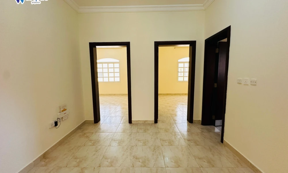 LUXURY 4BR VILLA | UNFURNISHED | PARKING  - Image 5