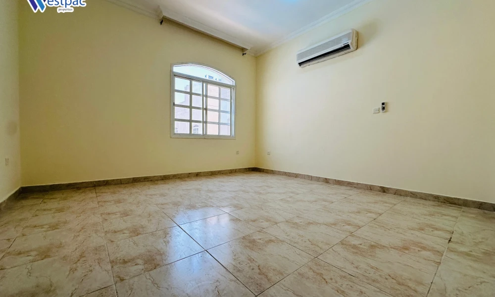 LUXURY 4BR VILLA | UNFURNISHED | PARKING  small 3