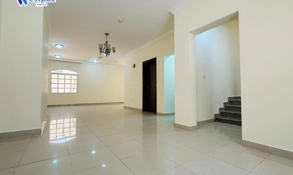 LUXURY 4BR VILLA | UNFURNISHED | PARKING  small 1