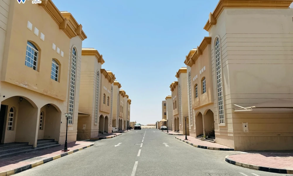 LUXURY 4BR VILLA | UNFURNISHED | PARKING  - Image 10