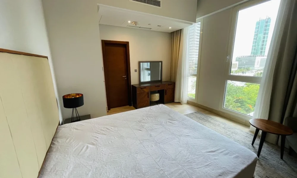 LUXURY 2BHK APARTMENT IN LUSAIL MARINA | SEA VIEW - Image 4