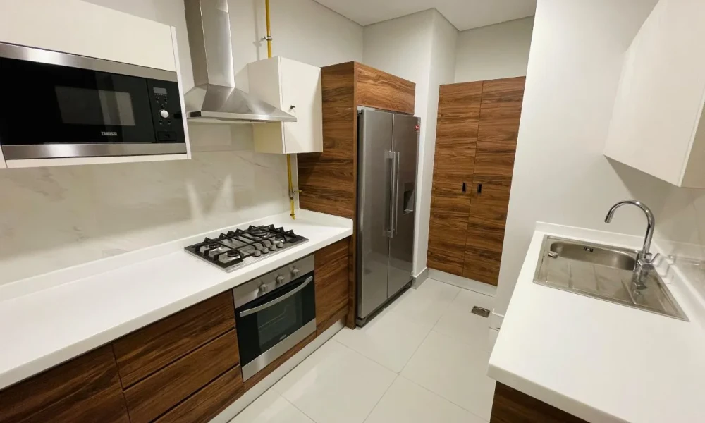 LUXURY 2BHK APARTMENT IN LUSAIL MARINA | SEA VIEW - Image 6