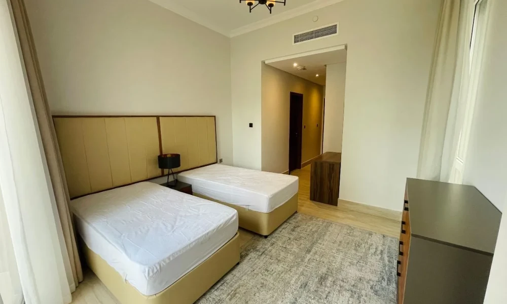 LUXURY 2BHK APARTMENT IN LUSAIL MARINA | SEA VIEW - Image 5