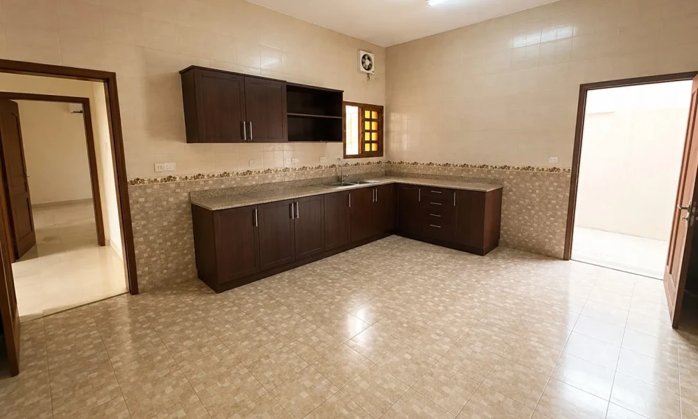 SPACIOUS 6BR VILLA | UNFURNISHED | PARKING AREA - Image 4