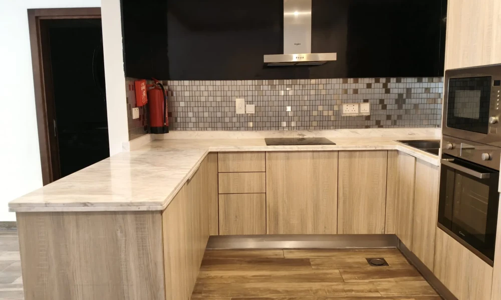 PRIME LOCATION | SF STUDIO | BEACH ACCESS small 3