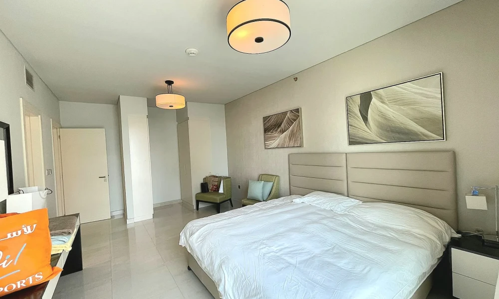 SPACIOUS 2BR | FULLY FURNISHED | BALCONY CITY VIEWS - Image 4