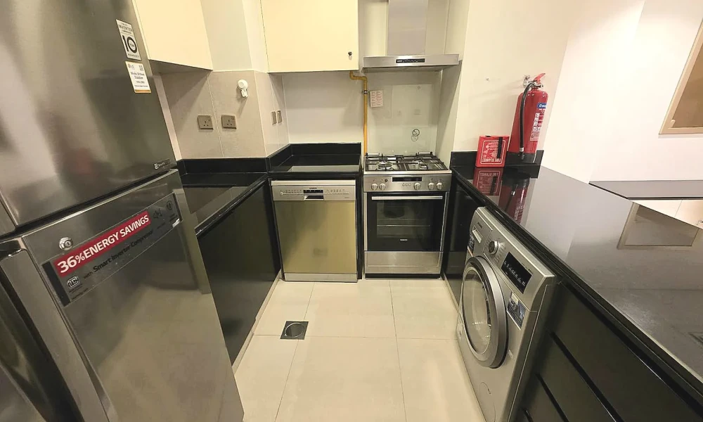 SPACIOUS 2BR | FULLY FURNISHED | BALCONY CITY VIEWS - Image 6