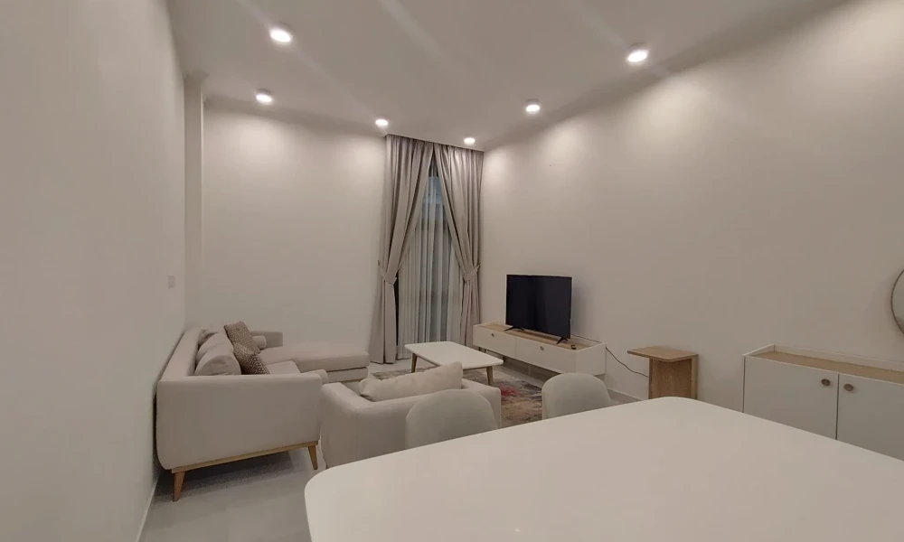 MODERN 2BR | FULLY FURNISHED | POOL & PARKING - Image 7