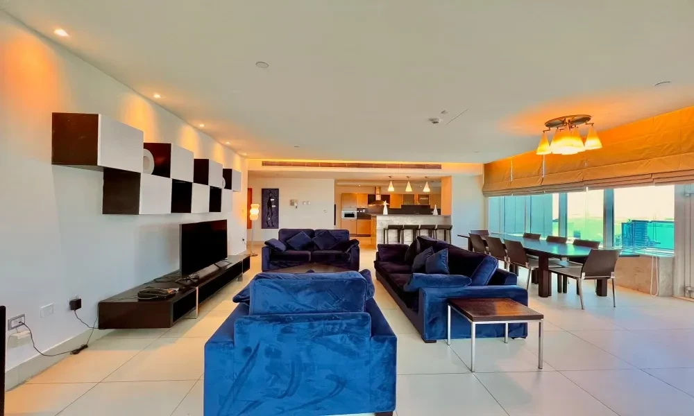 ALL INCLUSIVE 3BR APT IN WEST BAY | KIDS PLAY AREA