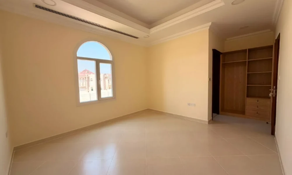 5BHK VILLA AL RAYYAN | CLOSED KITCHEN & AMENITIES - Image 5