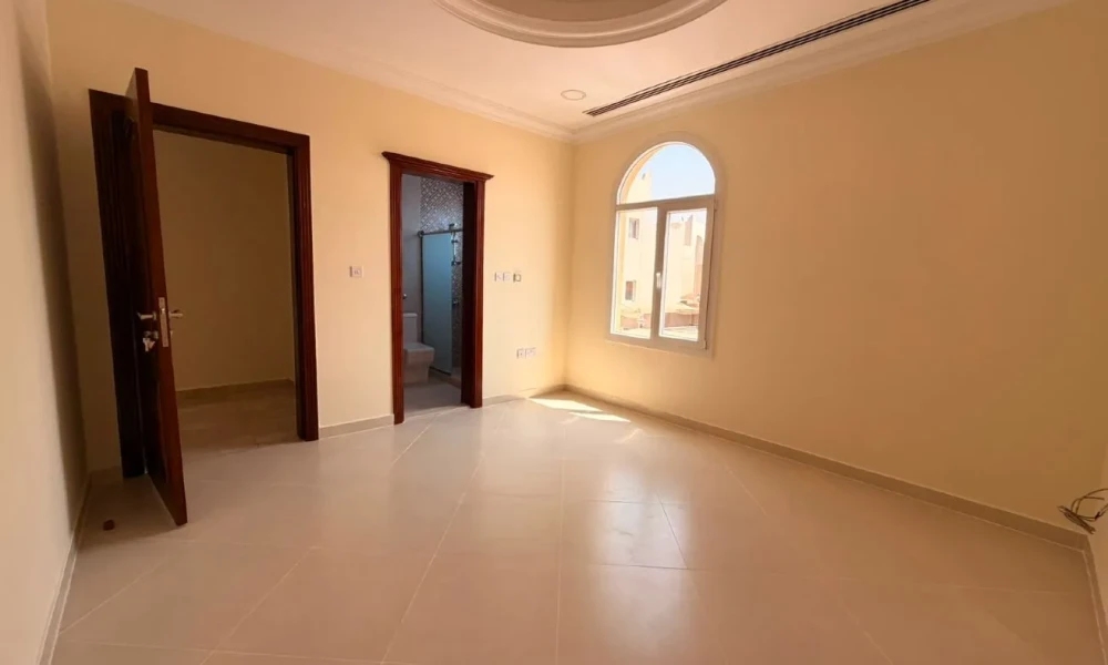5BHK VILLA AL RAYYAN | CLOSED KITCHEN & AMENITIES - Image 4