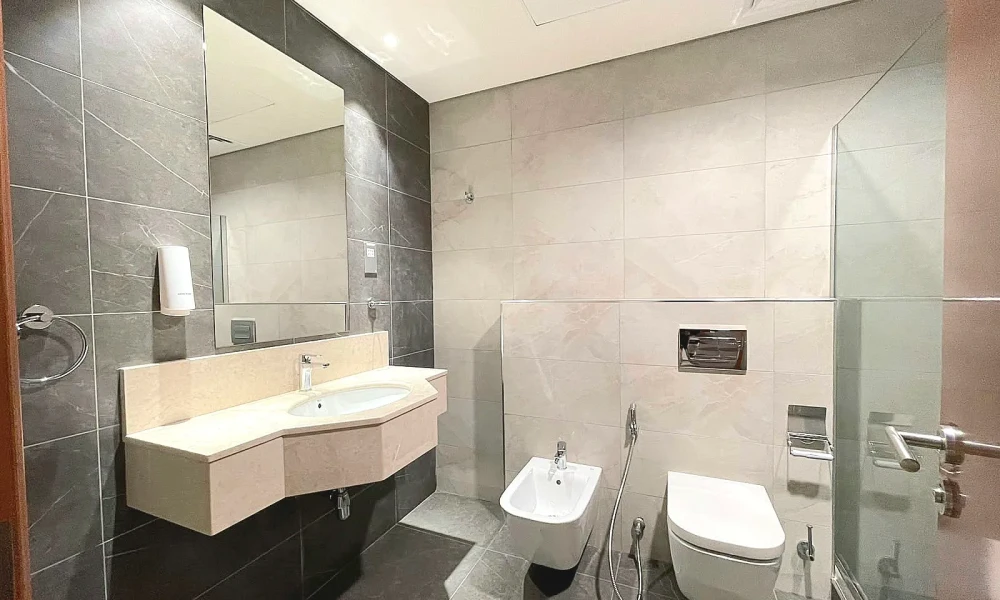 MODERN 3 BHK+MAID |T SEA VIEWS| PRIME LOCATION - Image 7