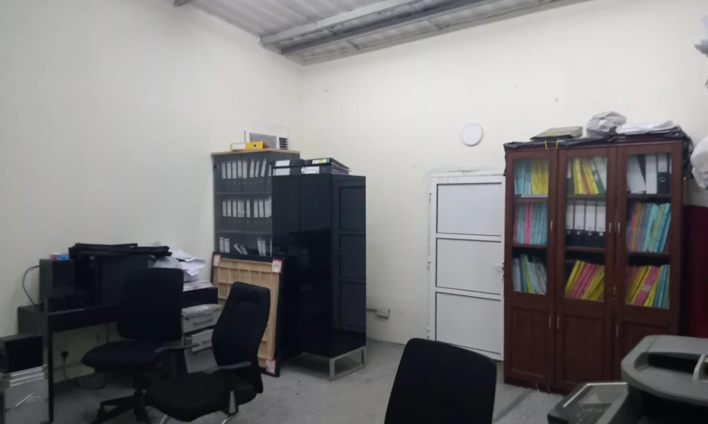 SPACIOUS WAREHOUSE | UNFURNISHED | INDUSTRIAL AREA - Image 4