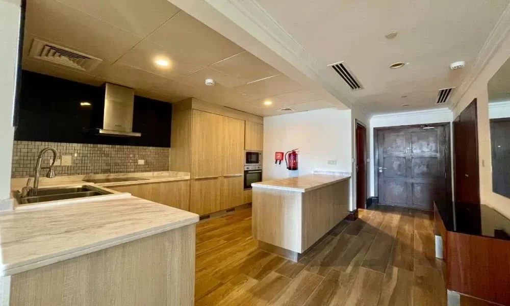FF 1BR W/ BALCONY BEACH VIEW + INCLUSIVE OF BILLS small 3