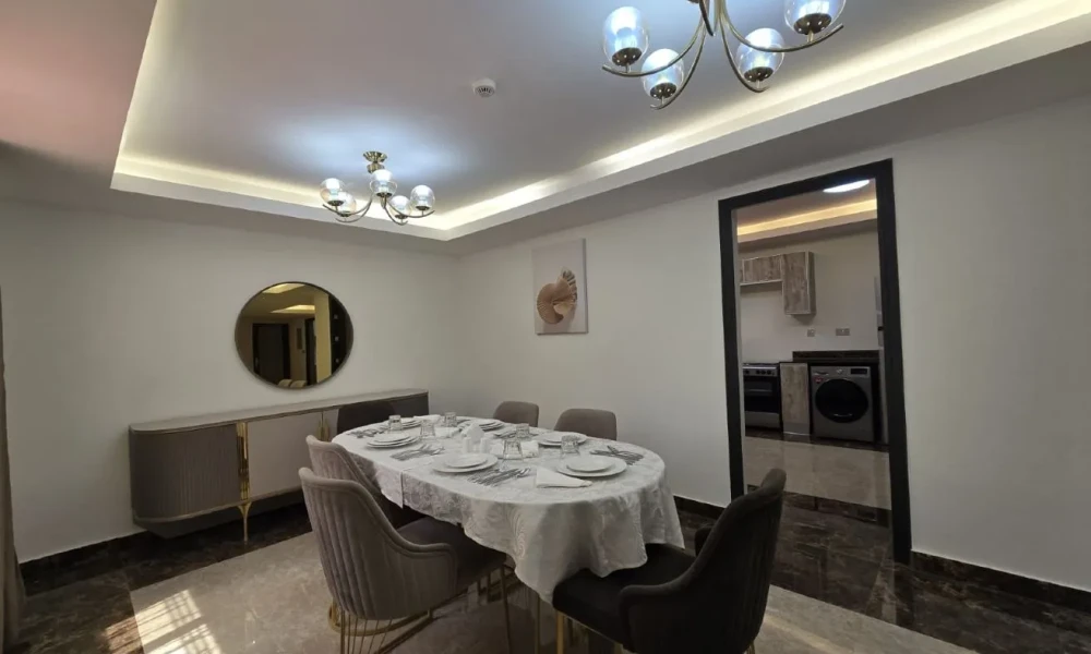 STYLISH 3BHK | FF |POOL + GYM | PRIME LOCATION - Image 8
