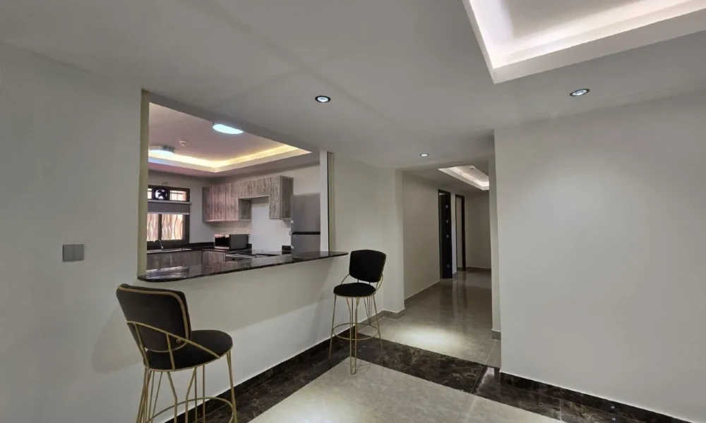 STYLISH 3BHK | FF |POOL + GYM | PRIME LOCATION - Image 9