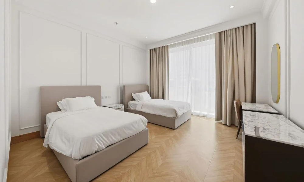 EXCLUSIVE 2BR APT FOR SALE | ROOFTOP & AMENITIES - Image 4
