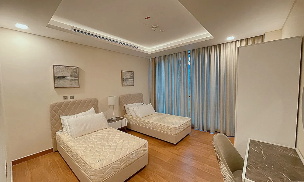 COZY 3BHK+MAID-ROOM | INCLUDING BILLS small 2