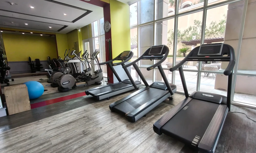 SEMI-FURNISHED STUDIO | GREAT LOCATION | AMENITIES - Image 6