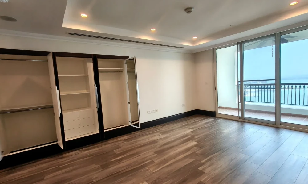 SEMI-FURNISHED STUDIO | GREAT LOCATION | AMENITIES small 2