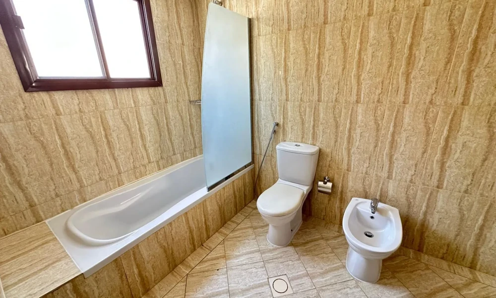 FULLY FURNISHED | COMPOUND VILLA | 4 BHK + MAID - Image 9