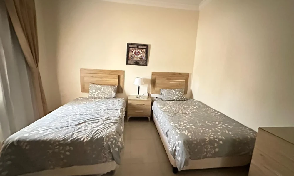 FULLY FURNISHED | COMPOUND VILLA | 4 BHK + MAID - Image 5