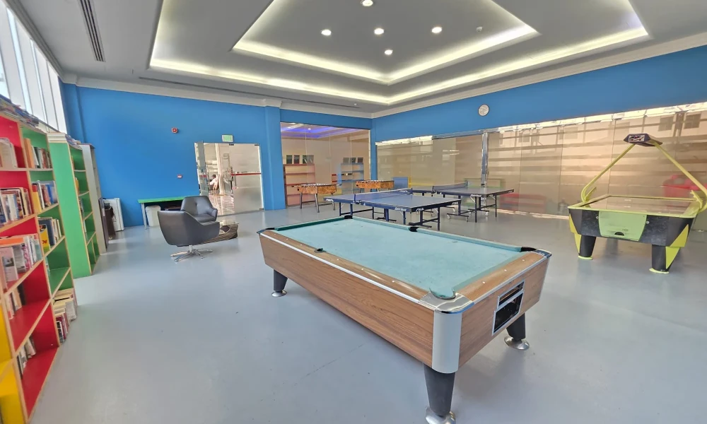 FULLY FURNISHED | COMPOUND VILLA | 4 BHK + MAID - Image 10