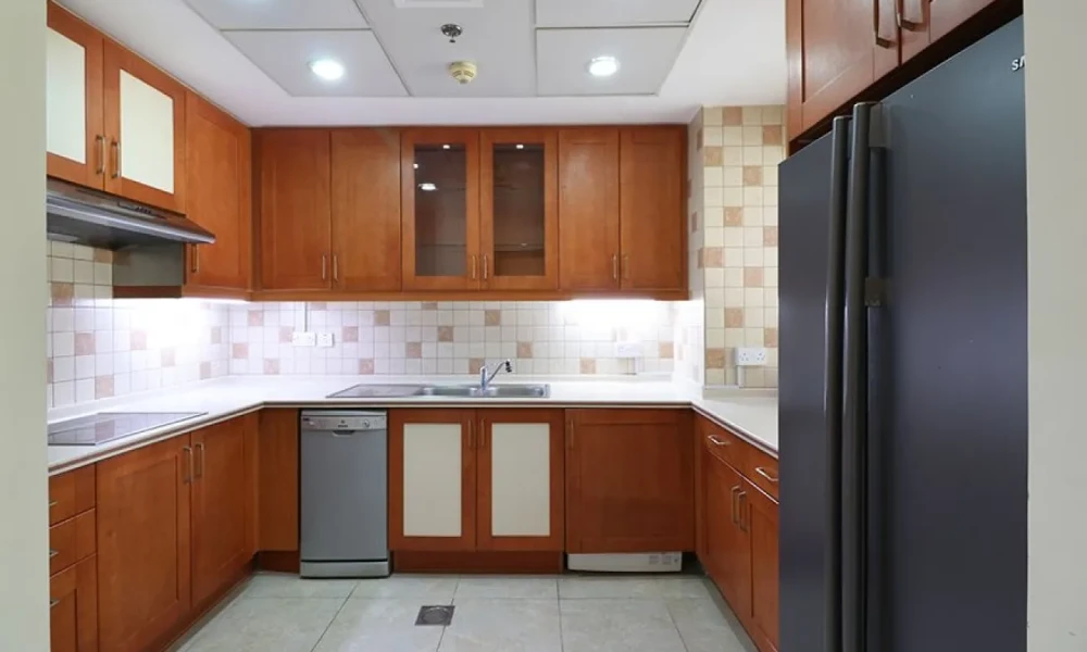 SF 2BR WITH FULL FACILITIES | BALCONY SEA VIEW - Image 6