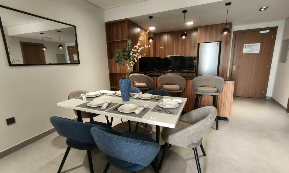 FULLY FURNISHED 1BR | PRIME LOCATION | BILLS INCLUDED - Image 4