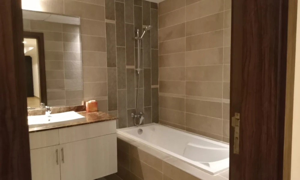SEMI FURNISHED 1BR | RENT | ACCESS FACILITIES - Image 5
