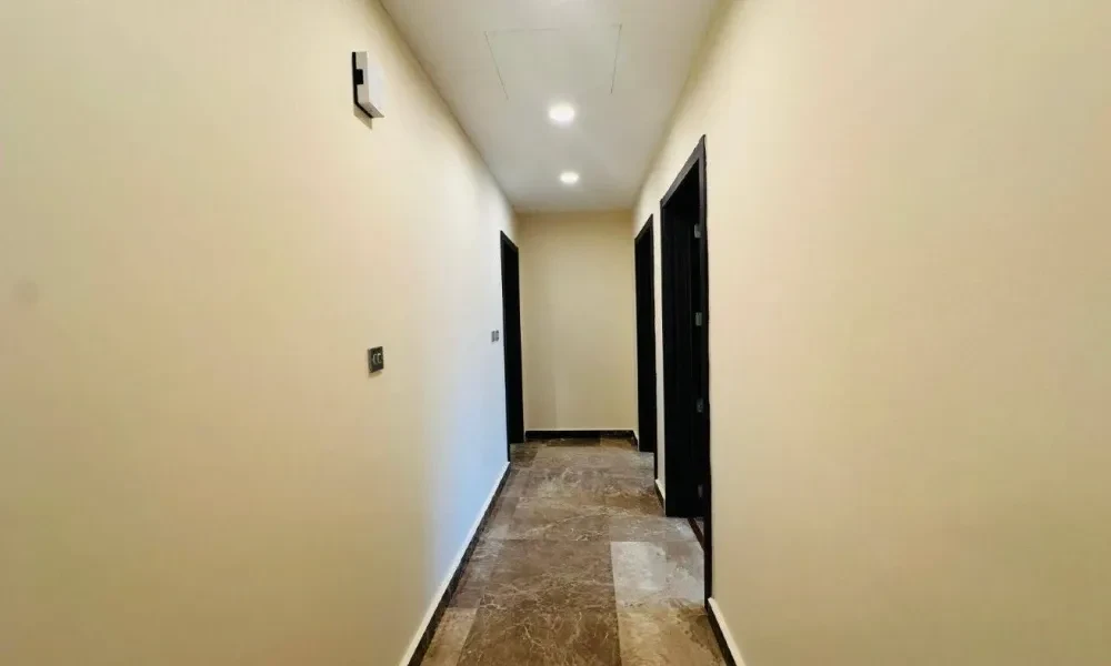 ELEGANT 2BR UF APARTMENT | POOL & GYM| W/ALL BILLS - Image 9