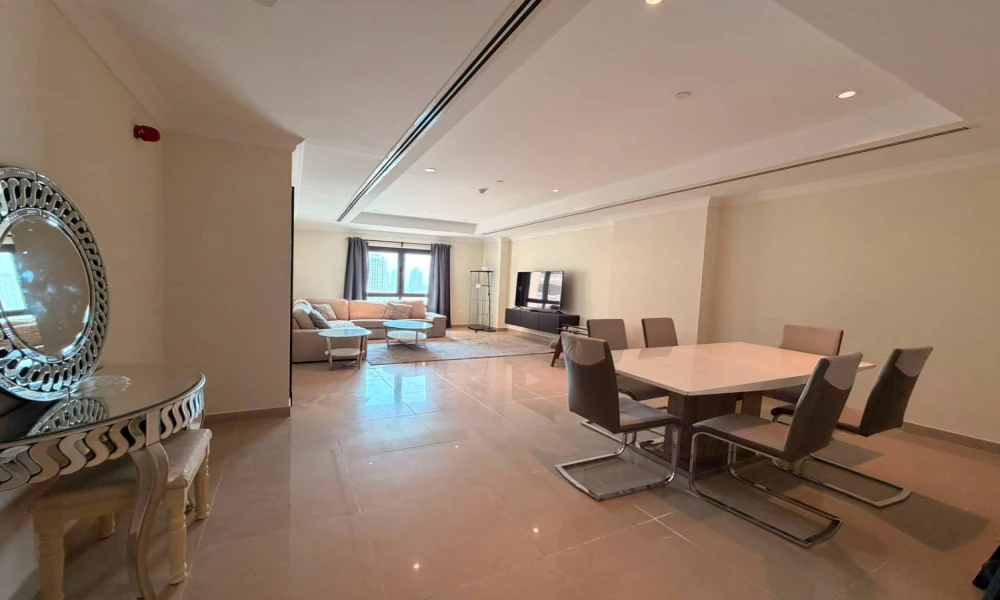 1 BHK FF WITH BALCONY | ACCESS TO AMENITIES small 2