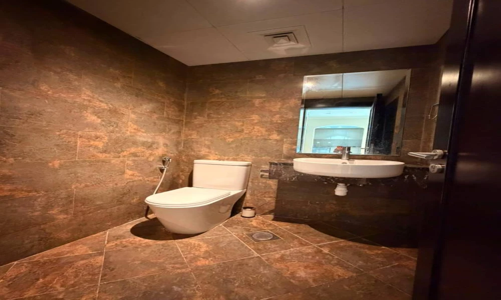 1 BHK FF WITH BALCONY | ACCESS TO AMENITIES - Image 8