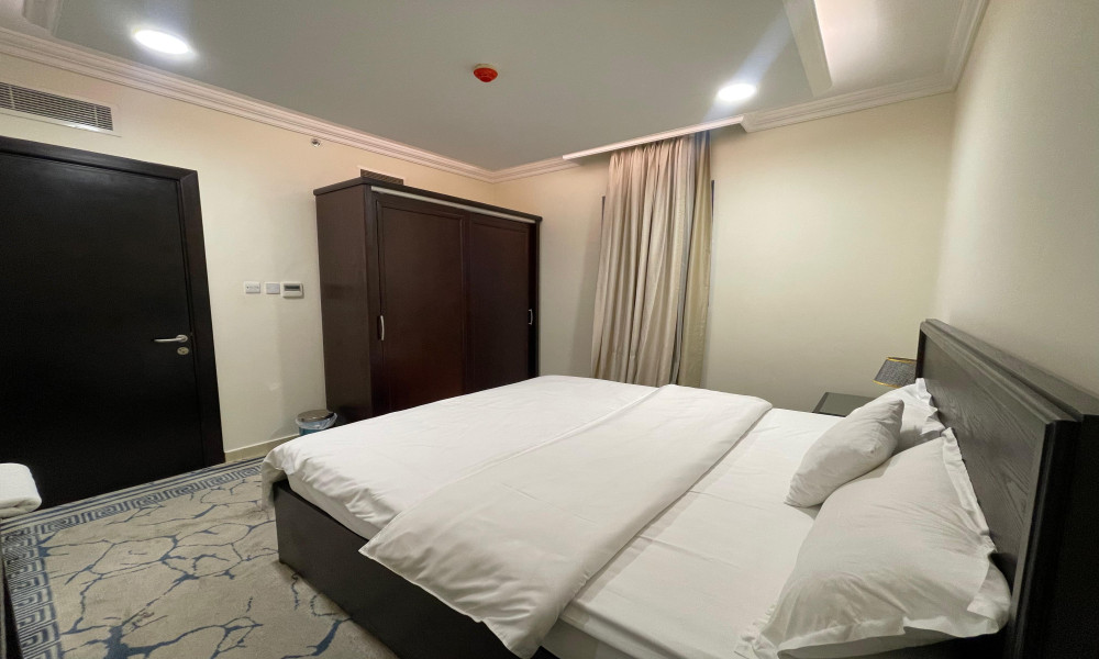 1 BHK Ready to Move Furnished Flat Old Salata small 1