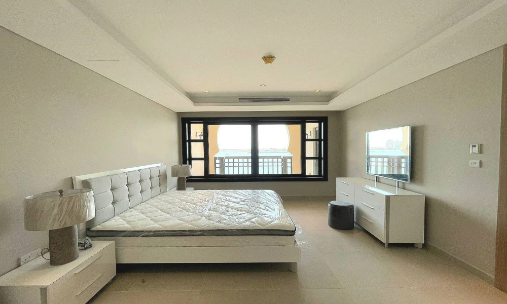 1 BR TOWNHOUSE | BALCONY SEA VIEW | W/ AMENITIES - Image 9