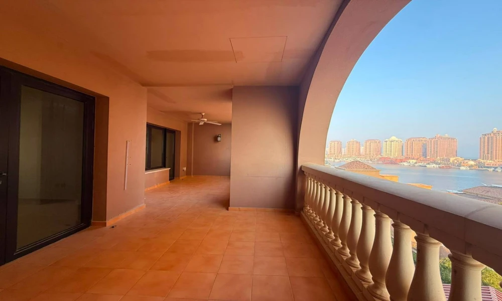 1BR SF W/ LARGE BALCONY MARINA VIEW + AMENITIES - Image 8