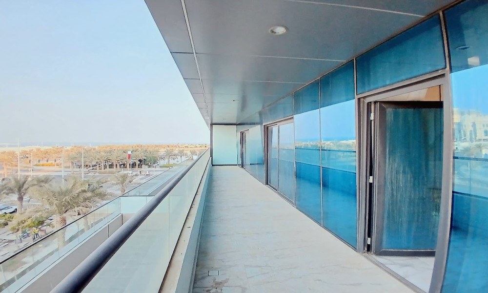 2 BHK FULLY FURNISHED APARTMENT FOR RENT | HEART OF VENICE - Image 7