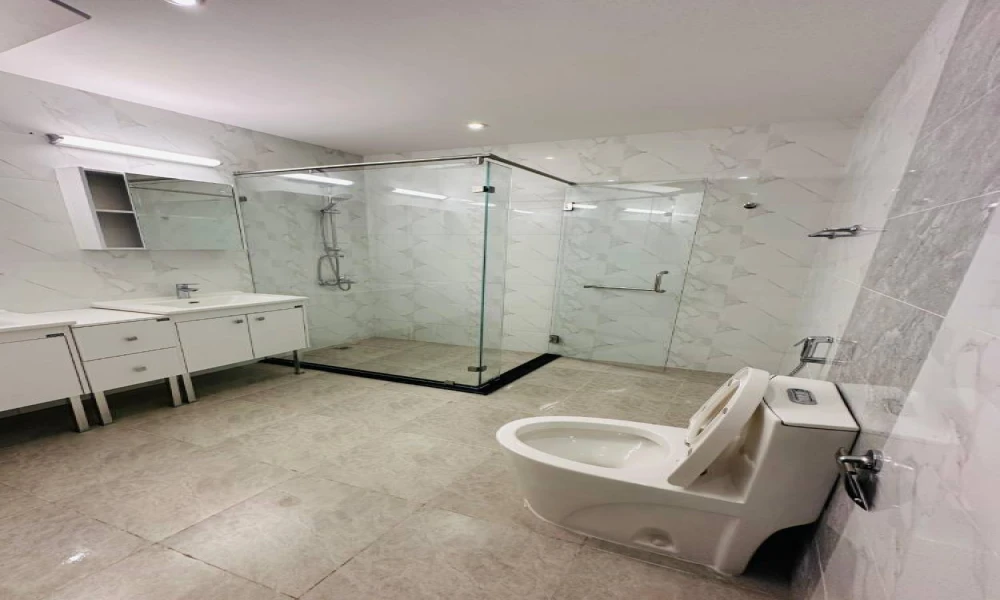 2 BHK SEMI-FURNISHED W/BALCONY | AL SAAD - Image 8