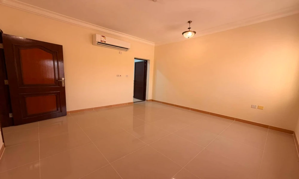 2 BHK UNFURNISHED NEAR METROLINK | AL MANSOURA - Image 4