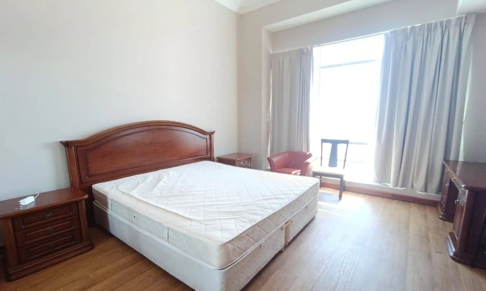 2 BR FF APARTMENT WITH BILLS INCLUDED| WEST BAY - Image 5