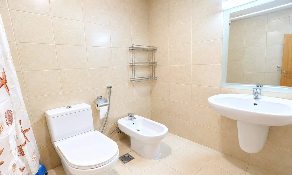 2 BR FOR SALE ACCESS TO AMENITIES W/ TITLE DEED - Image 5