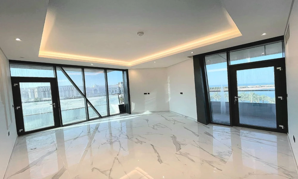 2 BR SALE W/ BALCONY FULL SEA VIEW + AMENITIES - Image 4