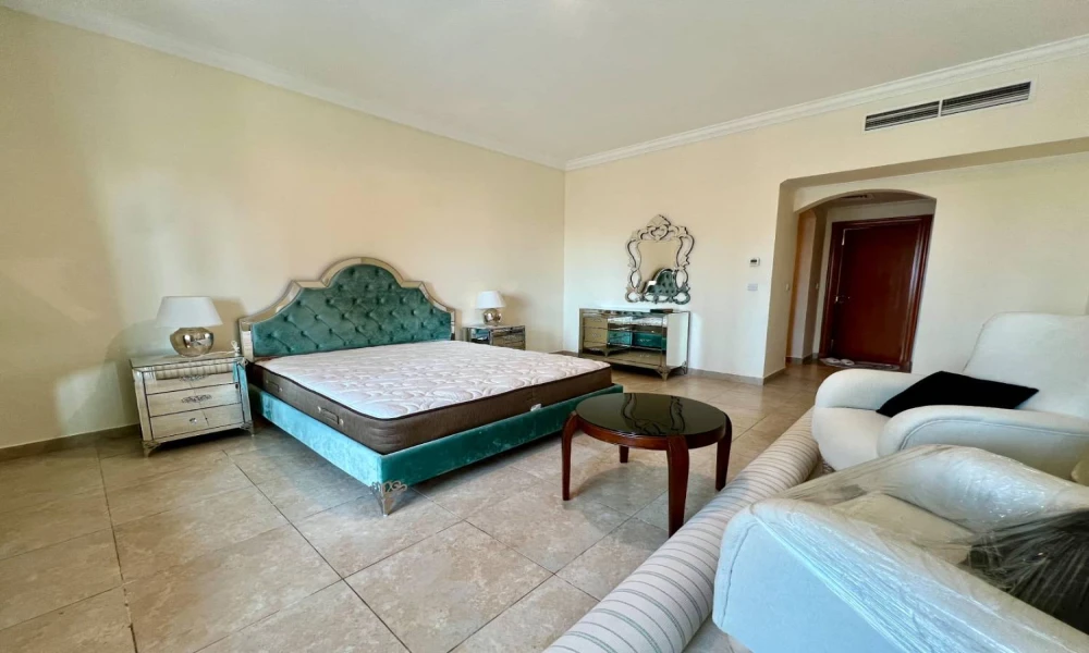 2 BR WITH BALCONY | ACCESS TO AMENITIES | SECURITY - Image 4