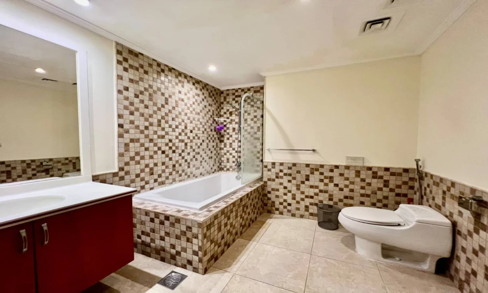 2 BR WITH BALCONY | ACCESS TO AMENITIES | SECURITY - Image 5