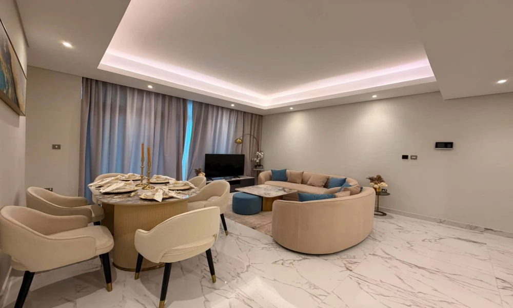 2 BR WITH BALCONY PARTIAL SEA VIEW | FF | LUSAIL - Image 6
