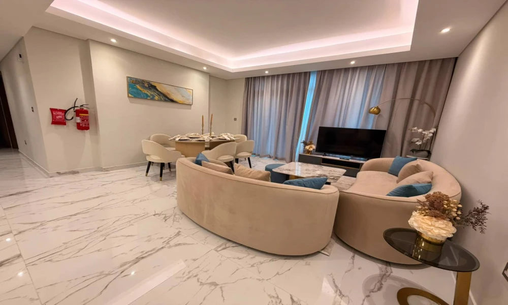 2 BR WITH BALCONY PARTIAL SEA VIEW | FF | LUSAIL - Image 9