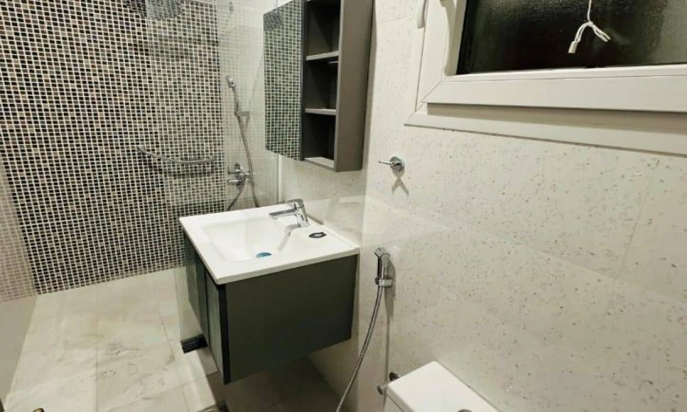 2 FF APT W/BILLS AND BALCONY| AL MANSOURA - Image 10