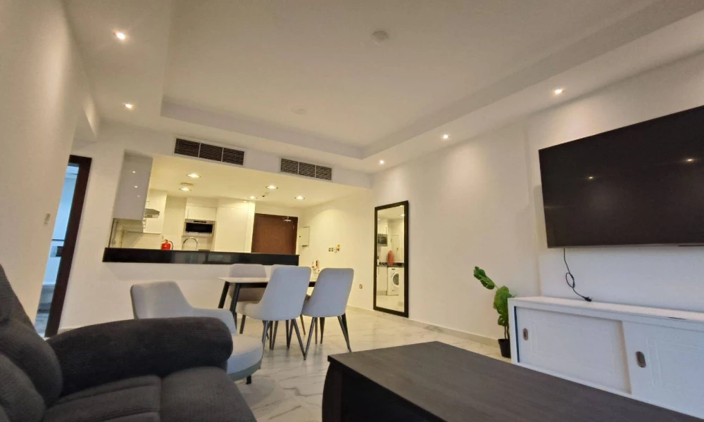2BHK APARTMENT  FOR SALE FACING LUSAIL PLAZA TOWERS - Image 5